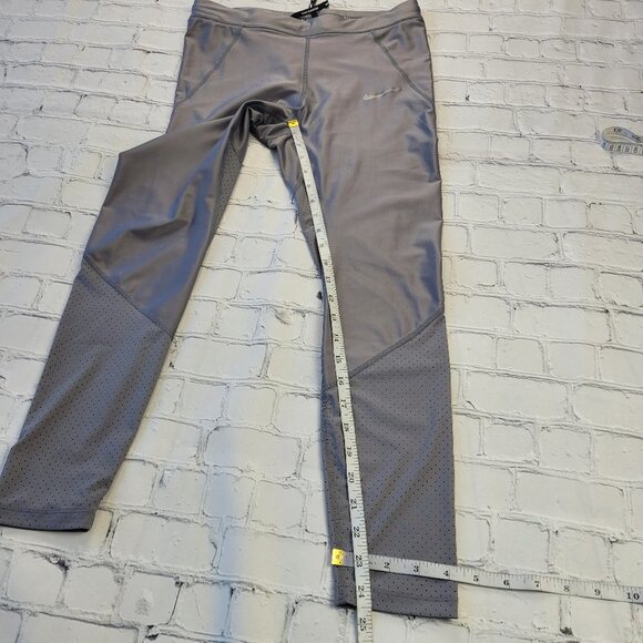 Nike Woman’s Dri Fit gray leggings size M - Picture 2 of 11